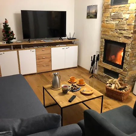 “u Nás V Podkroví“ V Rezidenci Klostermann, 24 Apartmán *