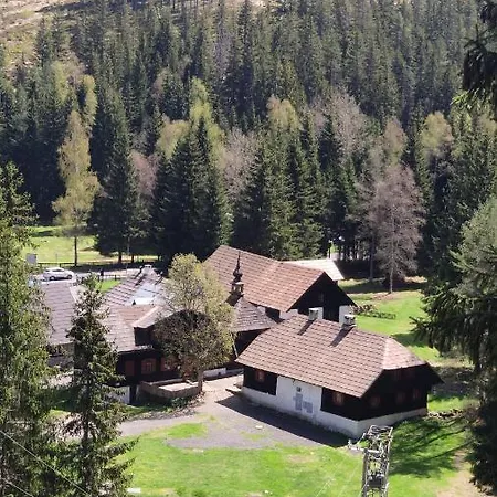 “u Nas V Podkrovi“ V Rezidenci Klostermann, 24 * Železná Ruda