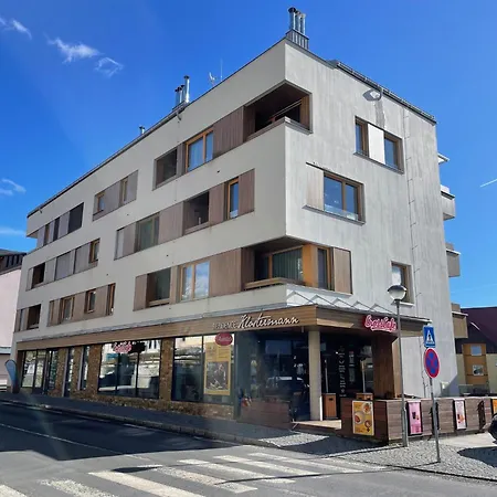 “u Nas V Podkrovi“ V Rezidenci Klostermann, 24 * Železná Ruda